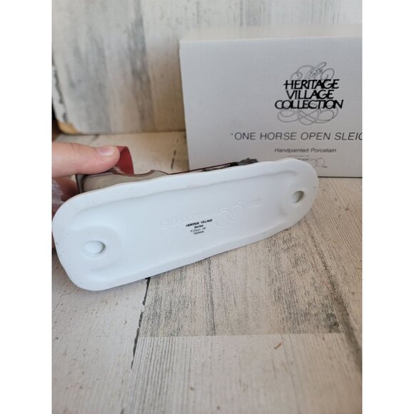 Dept 56 59820 one horse open sleigh heritage village xmas accessory - Picture 5 of 6